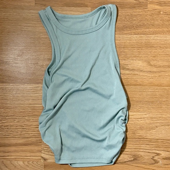 Tank Top Set - Picture 3 of 4